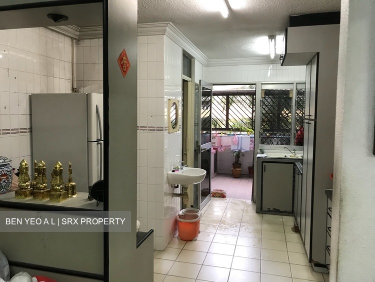 Blk 392 Yishun Avenue 6 (Yishun), HDB Executive #177897462